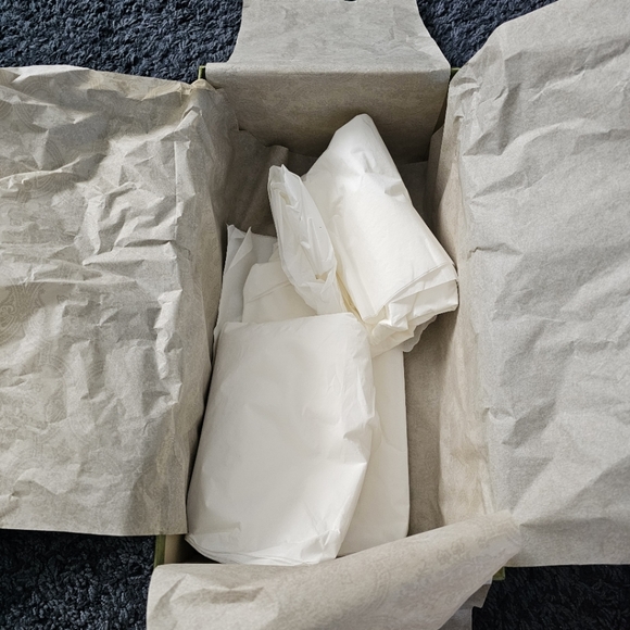 Gucci box, Green ๐ - Picture 3 of 7